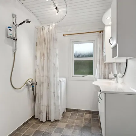 Holiday home Gudrun *