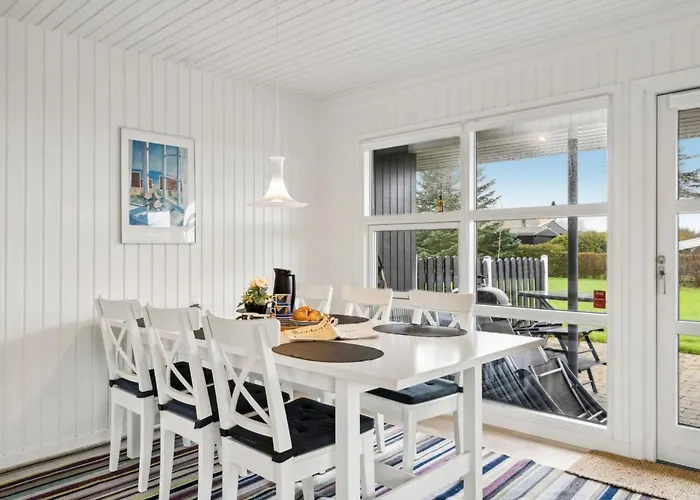 Gudrun - 250m From The Sea By Interhome Fåborg